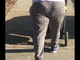 Jiggly thick indian butt. Im back for involving